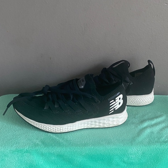 New Balance Women's Black Athletic Sneakers - Picture 3 of 6